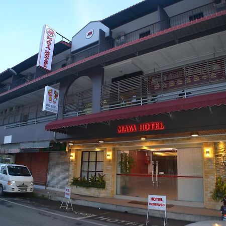 Maya Hotel Lahad Datu Exteriör bild