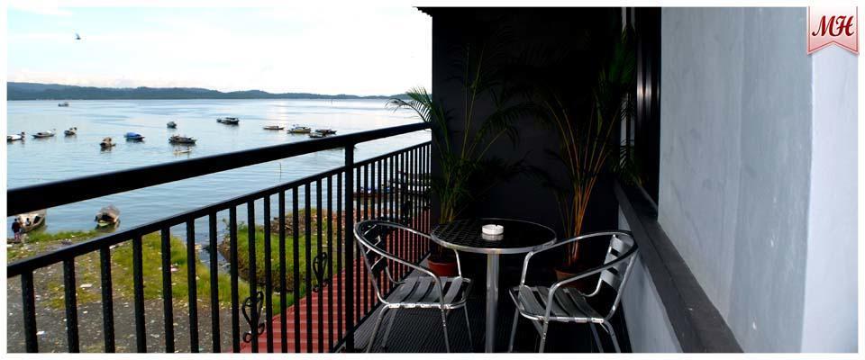 Maya Hotel Lahad Datu Exteriör bild
