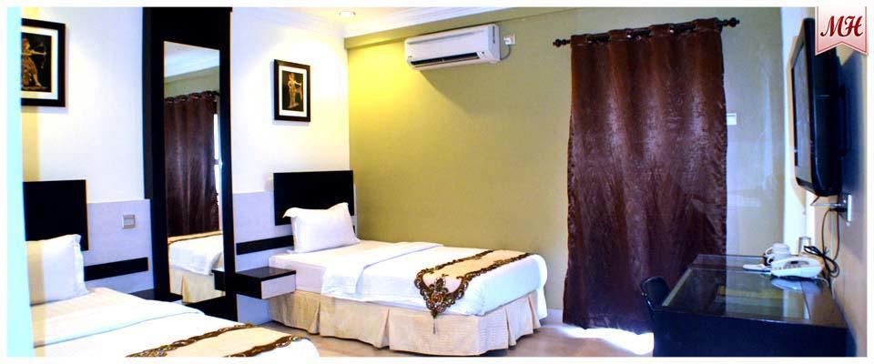 Maya Hotel Lahad Datu Exteriör bild
